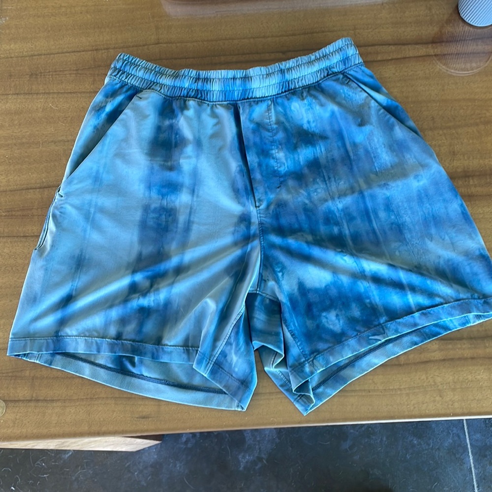 Lululemon blue tie dye surge shorts. 5 inch inseam